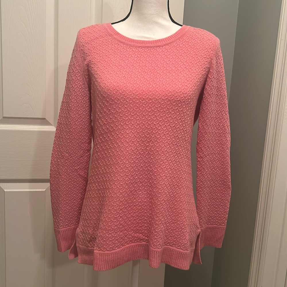 Talbots soft sweater. Hits at hips.